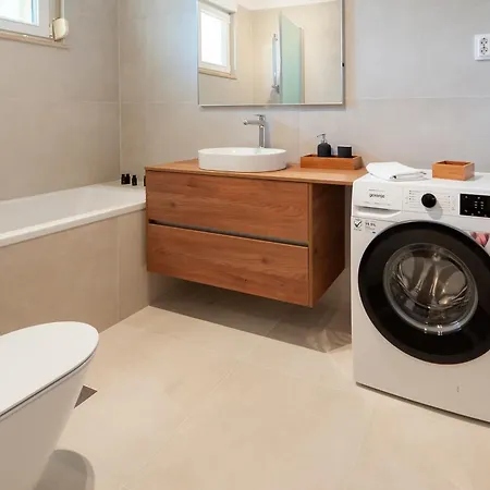 Istarska Ρόβινι